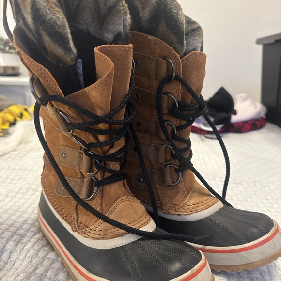 Sorel Joan of Arctic - Picture 4 of 5